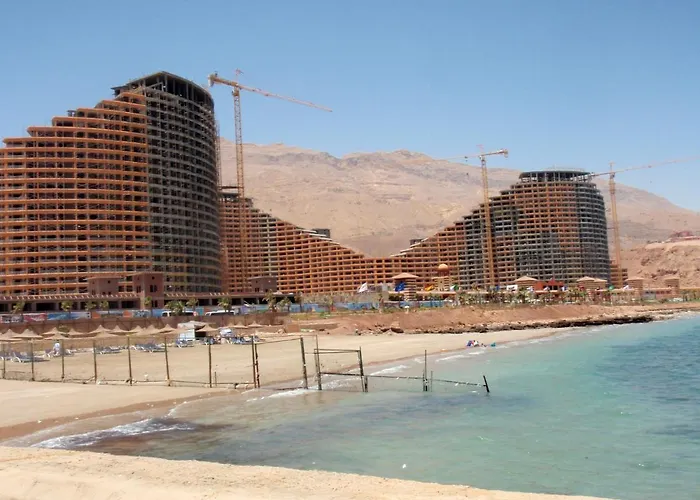 Penthouse In Porto Pyramids Elsokhna "families Only" Aparthotel Ain Suchna