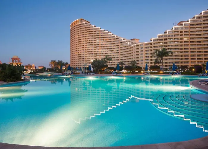 Aparthotel Penthouse In Porto Pyramids Elsokhna "families Only" Ain Suchna
